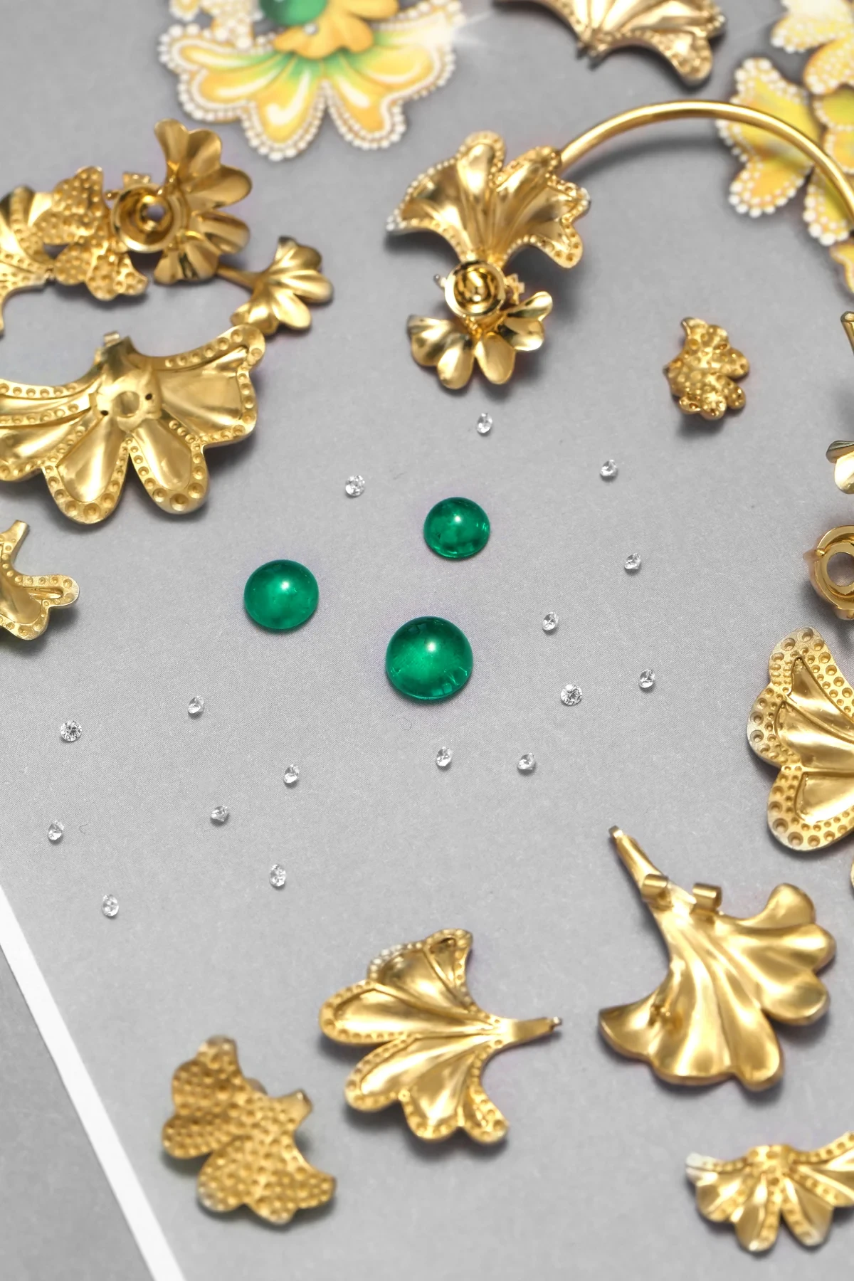 Emeralds and floral creations