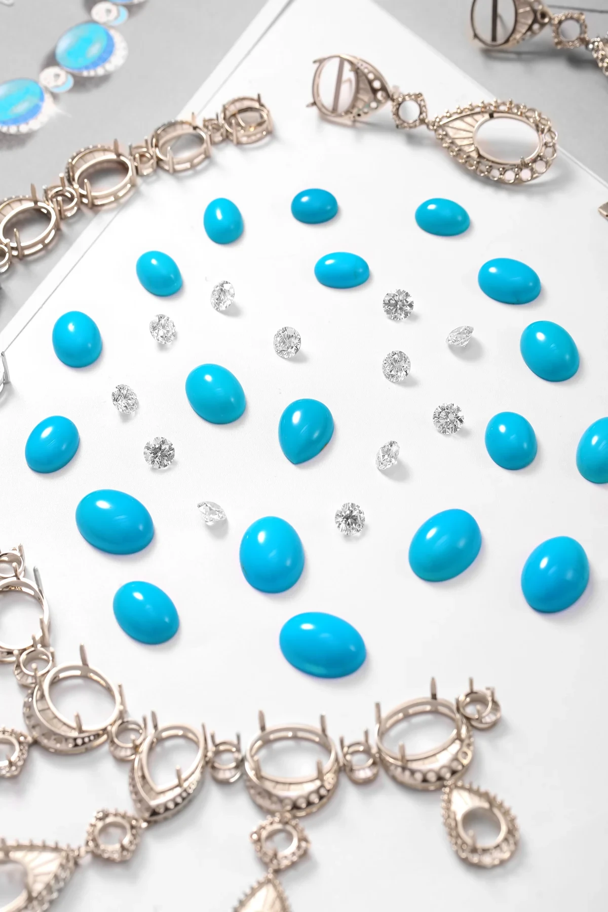 Turquoise · Shape and colour
